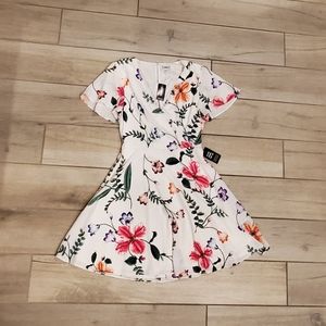 Express White Bright Floral Flutter Sleeve Skater Dress XS